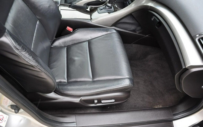 Honda Accord cena 33900 przebieg: 213000, rok produkcji 2008 z Pobiedziska małe 781